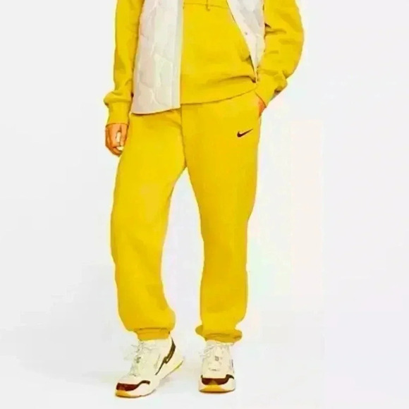 Nike Pants - NWT Nike Sportswear Women's Phoenix Fleece High-Waisted Oversized Sweatpants XXL